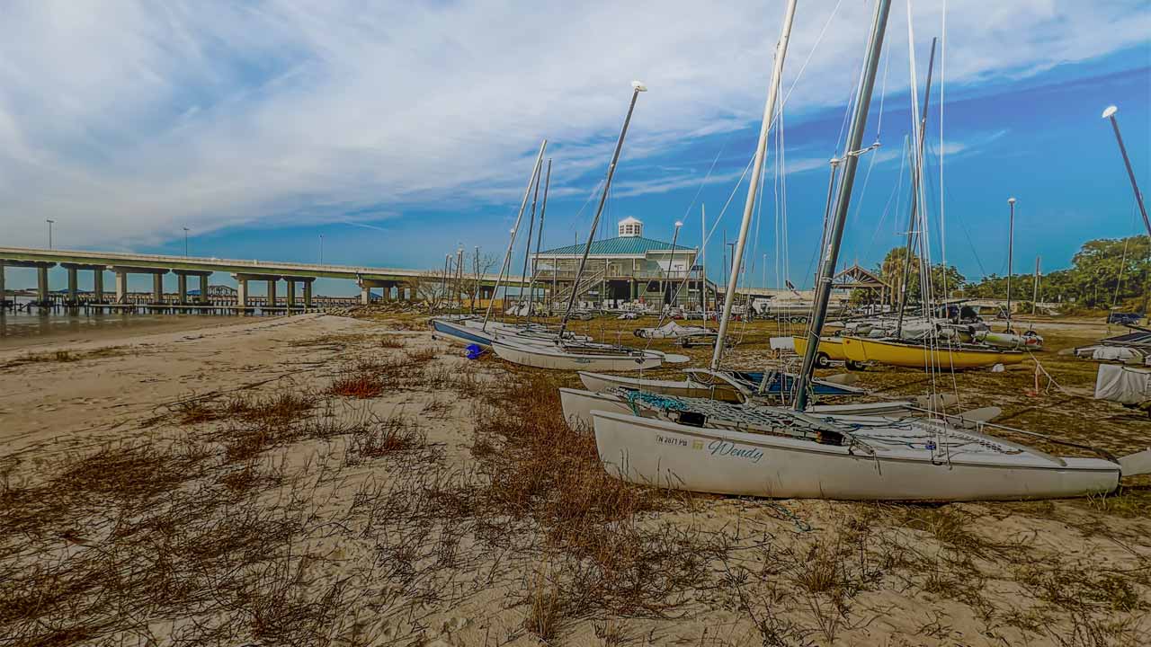 Ocean Springs Community Guide