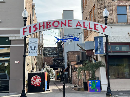 Fishbone Alley Entrance in Gulfport